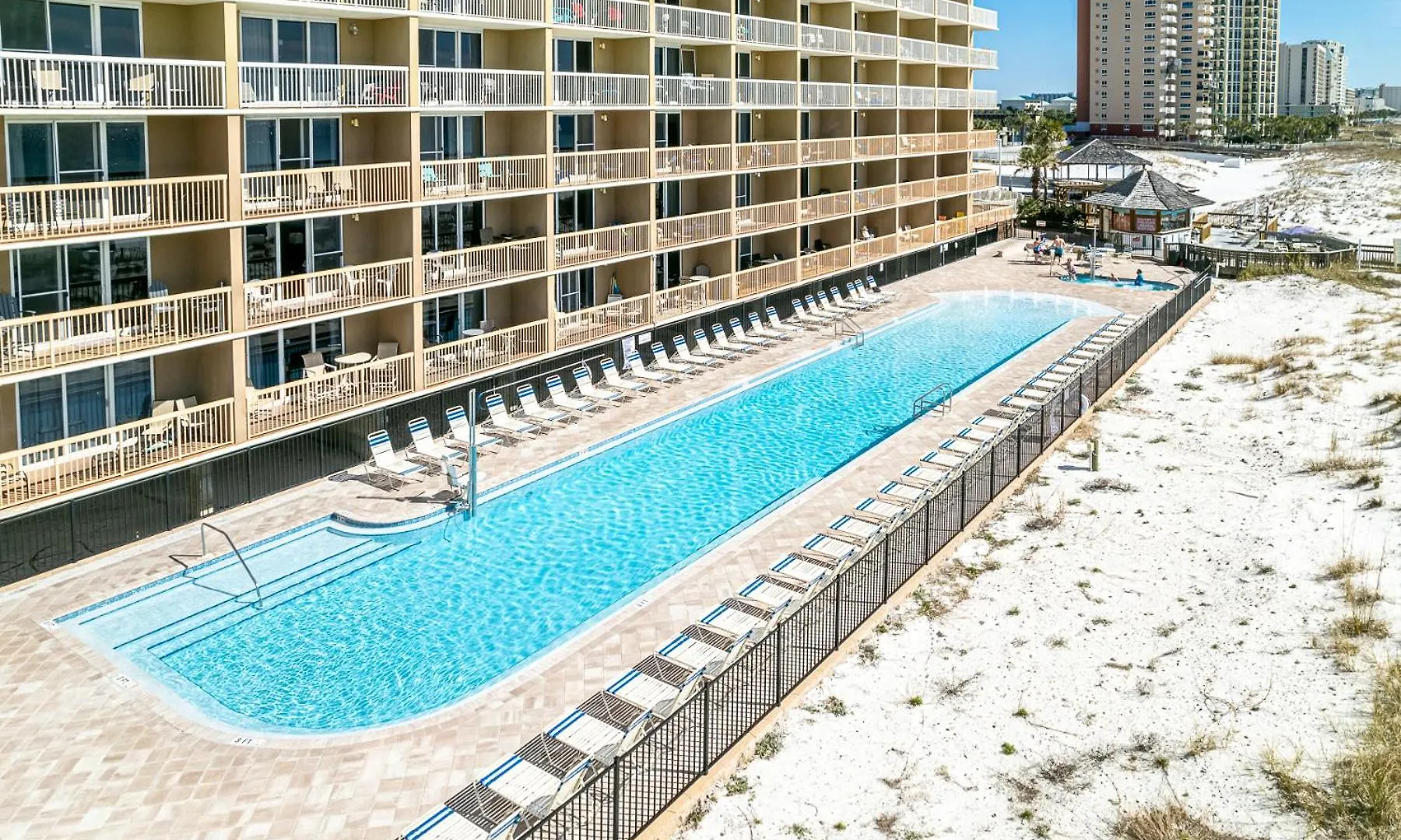 Beach House 201C- By Holiday Isle Properties Destin