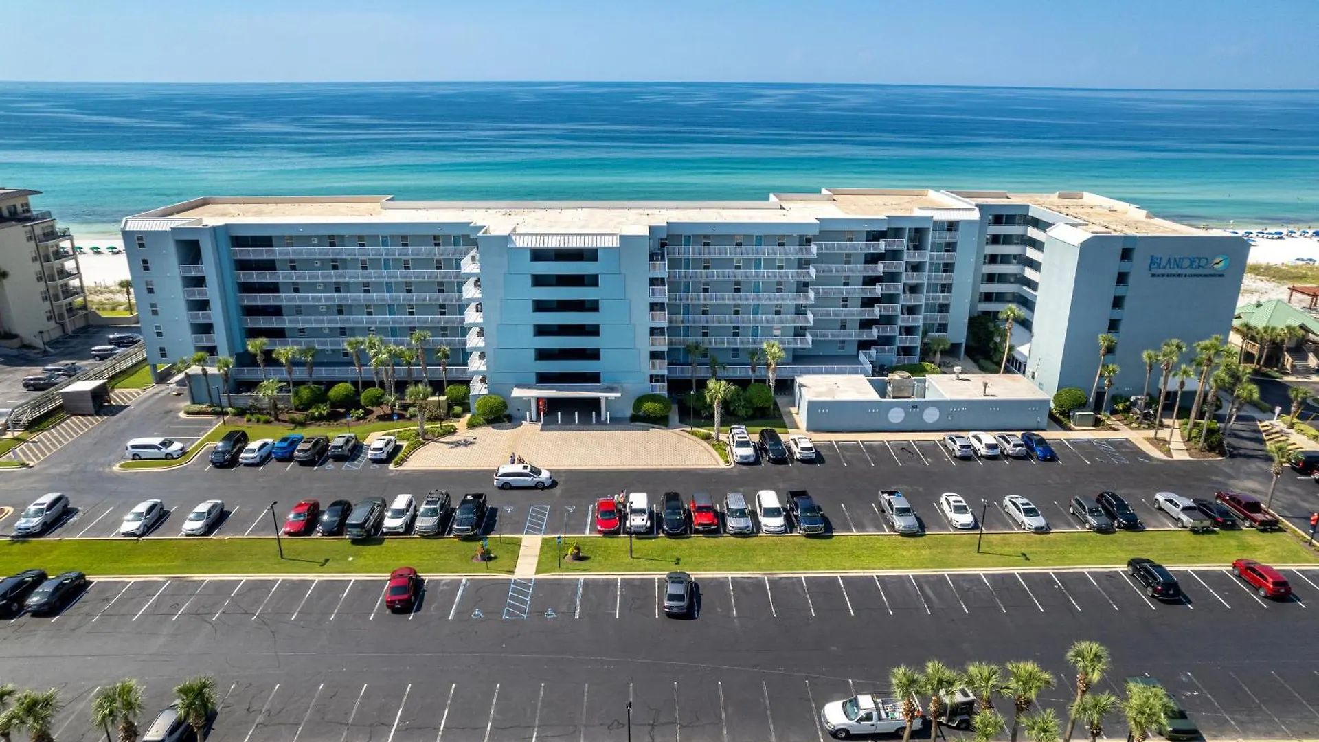 Beach House 201C- By Holiday Isle Properties Destin Apartment