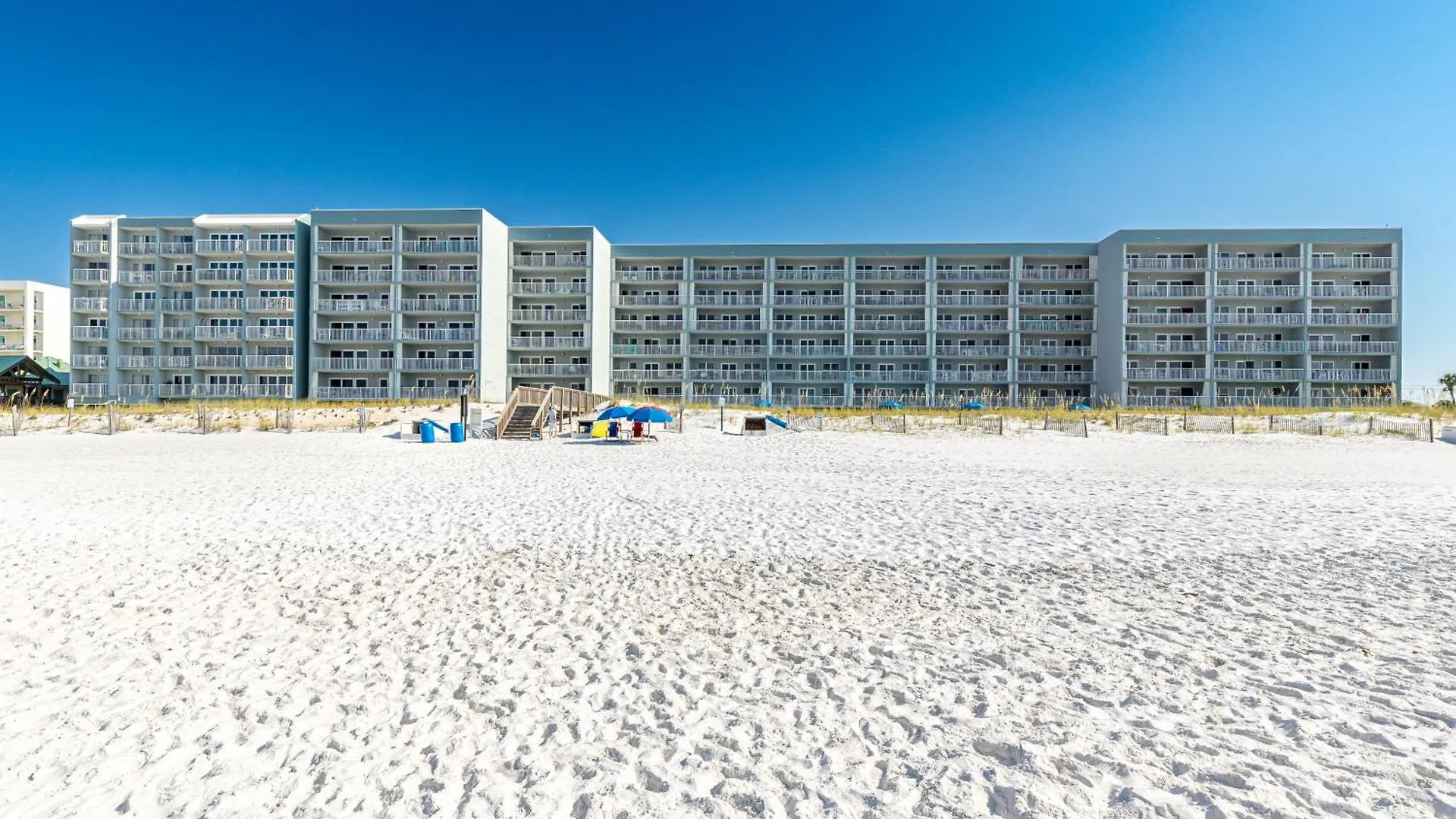 Beach House 201C- By Holiday Isle Properties Destin