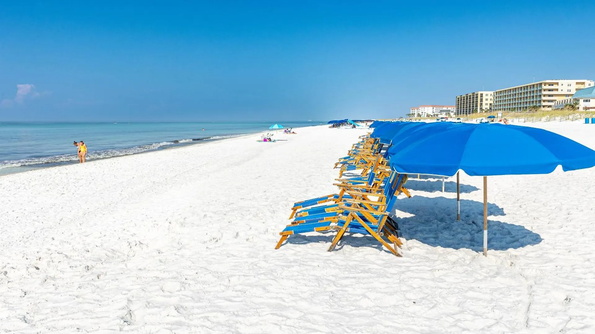 Apartment Beach House 201C- By Holiday Isle Properties Destin