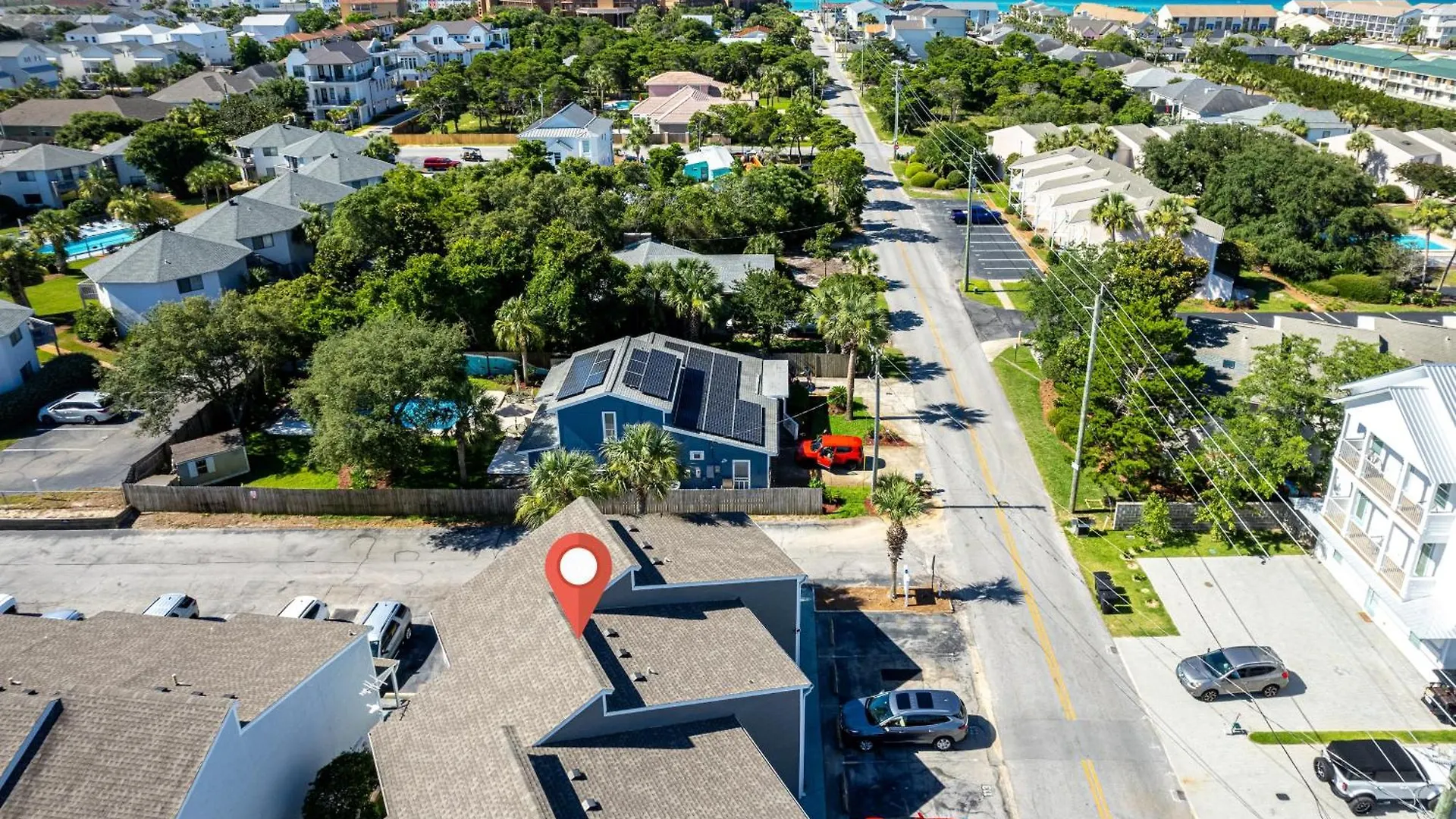 Beach House 201C- By Holiday Isle Properties Destin
