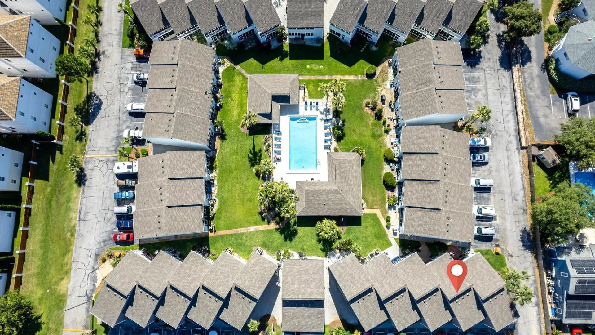 Beach House 201C- By Holiday Isle Properties Destin United States